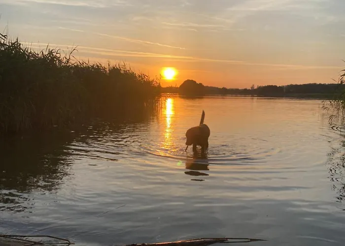 Widokowo - Z Tarasem I Ogrodkiem Lägenhet