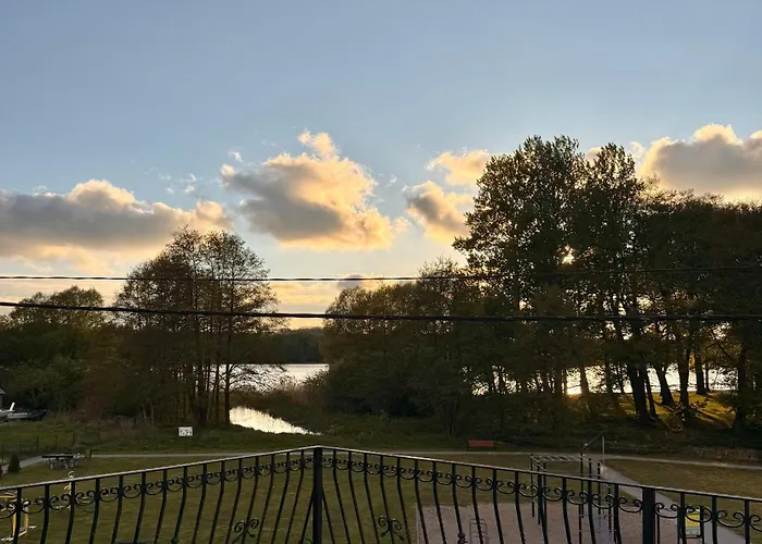 Lägenhet Widokowo - Z Tarasem I Ogrodkiem *